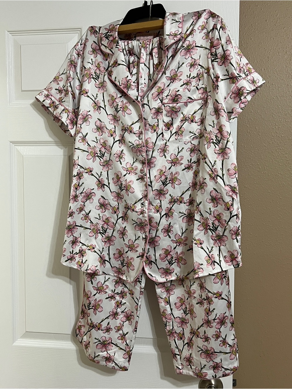Cabernet White Floral Pink Satin Pajama Set
